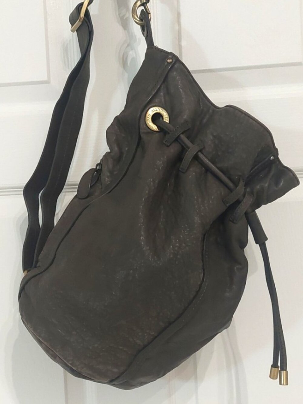 All You Need Comes With Me Genuine Leather Crossbody Shoulder Bag Gray Large - Picture 1 of 8
